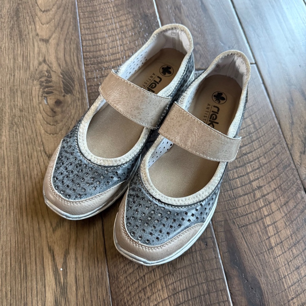 Rieker Antistress Womens Silver Metallic Perforated Mary Jane Comfort Flats 38